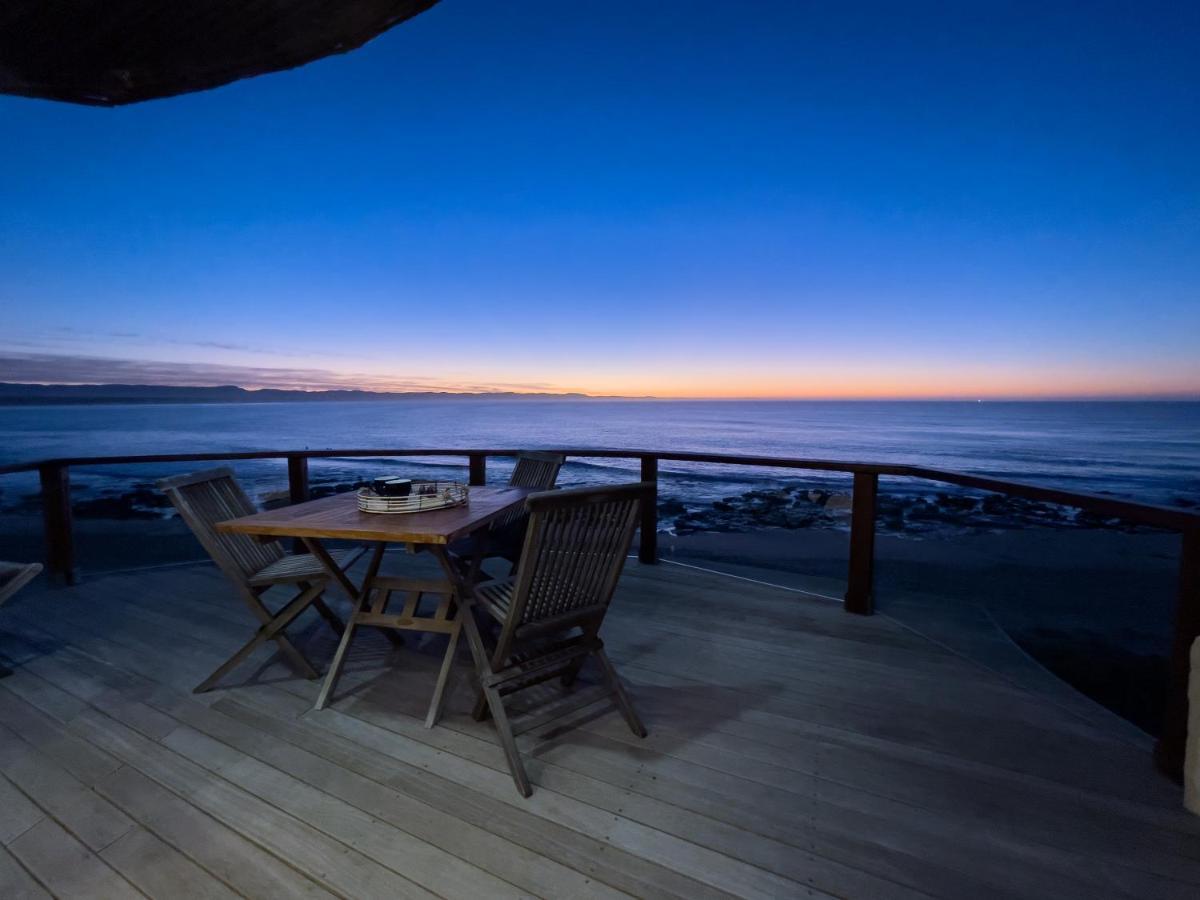 Dolphin Sunrise Hotel Jeffreys Bay Exterior photo
